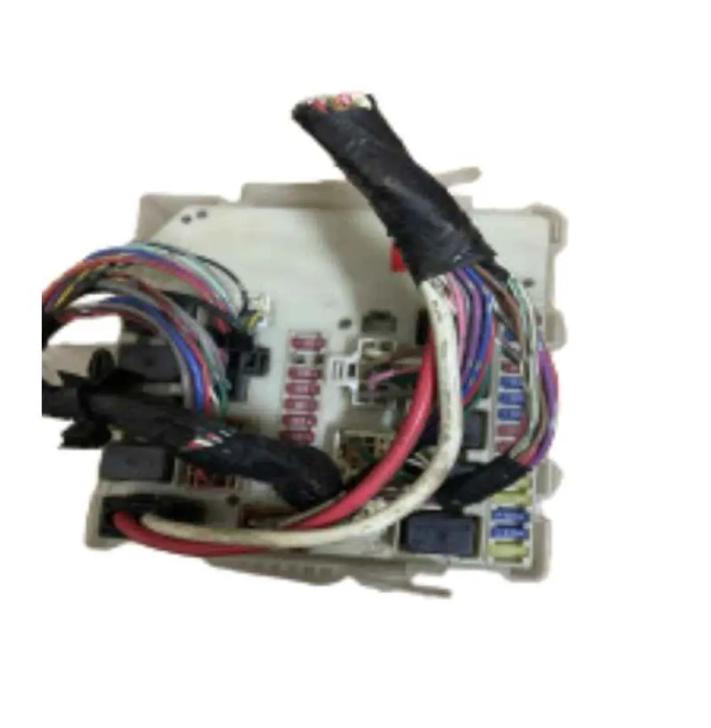 Module de contrôle Boîte à fusibles BCM Nissan Pathefinder 284B6ZE000 BCM & 2008