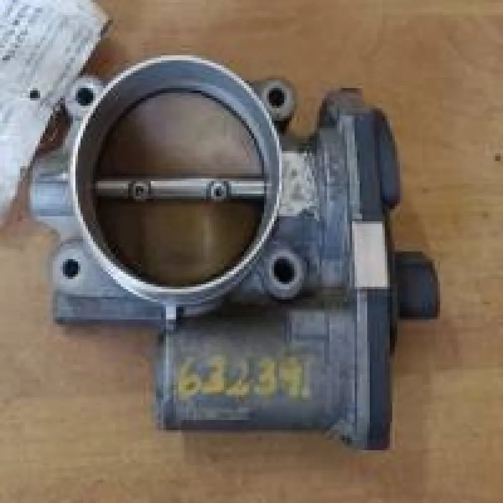 Ensemble de Corps de Papillon de carburant 2008 Saturn Vue 3.5L, 337-02176