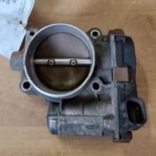 Corps de Papillon de carburant 2008-2011 Chevrolet Impala 3.5L, 337-02165; RME72-1A7029