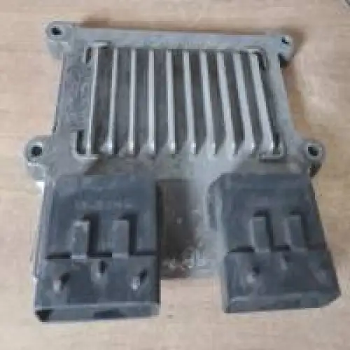 Calculateur moteur HYUNDAI SANTA FE 2007-2009 2.7L, 39109-3E032 39109 3E032 8C30 MT38 DELPHI