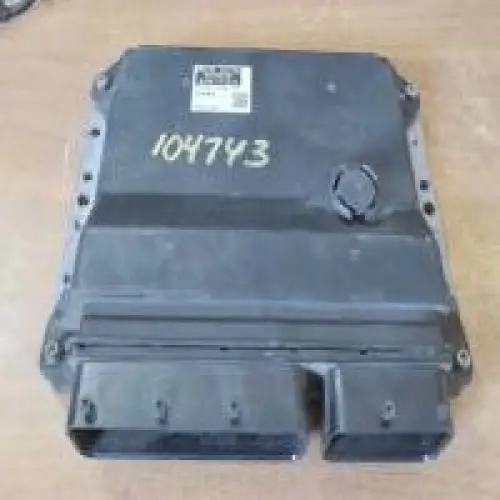 Calculateur moteur 2010 Toyota PRIUS 275400-2450  ECM
