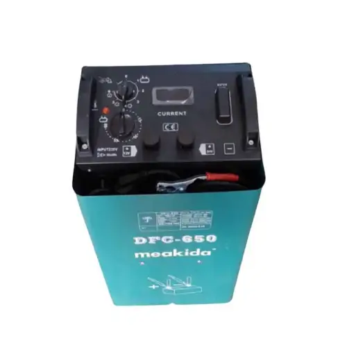 Démarreur professionnel et chargeur de batterie DFC-650 meakita