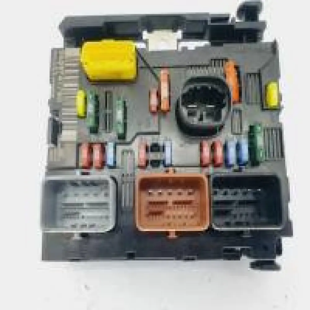 BSM Calculateur BSM-L03-00 9659741780 PSA 44481