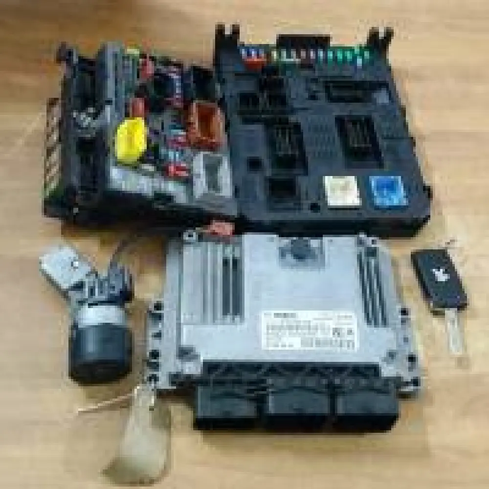 PEUGEOT, CITROEN BERLINGO 1.6 HDI KIT COMPLET DEMARRAGE bsi bsm … ecu BOSCH PEUGEOT, CITROEN BERLINGO 1.6 HDI BOSCH 0 281 018 228, BOSCH 0281018228, 96 788 182 80, 9678818280, EDC17C10 & 1464 0493