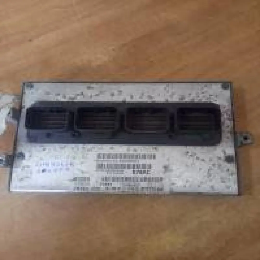 CHRYSLER DAKOTA Calculateur moteur CHRYSLER DAKOTA Engine ECM Control Module 3.7L AT Fits 05 P56029078AC