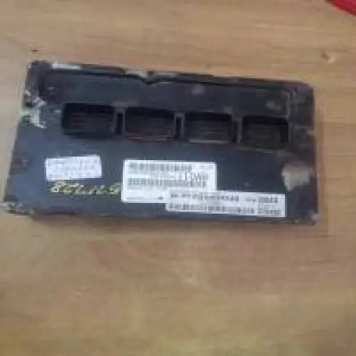 CHRYSLER CARAVAN Calculateur moteur CHRYSLER Engine ECM Control Module Fits 05 TOWN & COUNTRY CARAVAN P05094110AB 05094110AB & 04748635AG