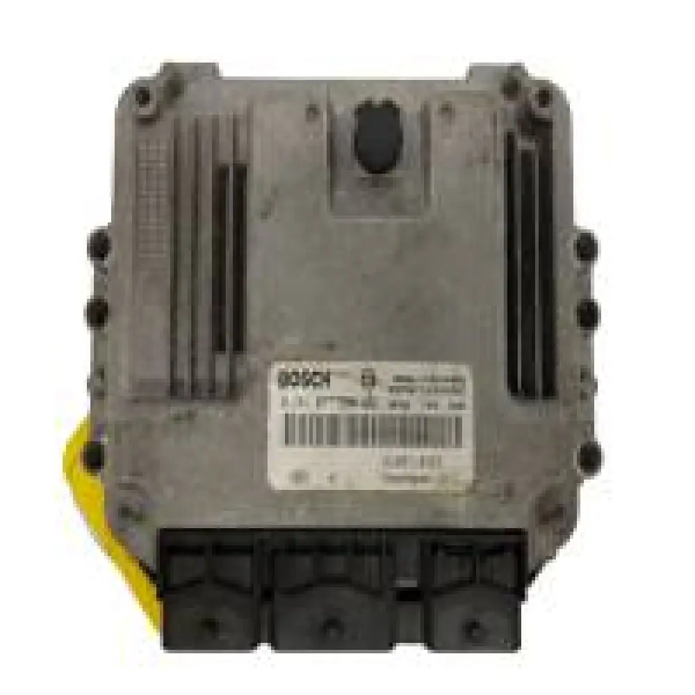 Renault Calculateur moteur renault 0281011390 8200310863 8200349846 Bosch