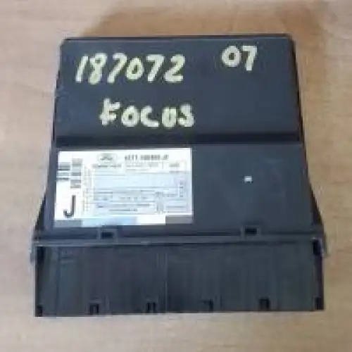 Ford Focus 2007 Module de commande de carrosserie à distance Ford Focus IS7T-15K600-JF/ 5WKA8742H T83SA/ 5WKA8863/ FT011/ J
