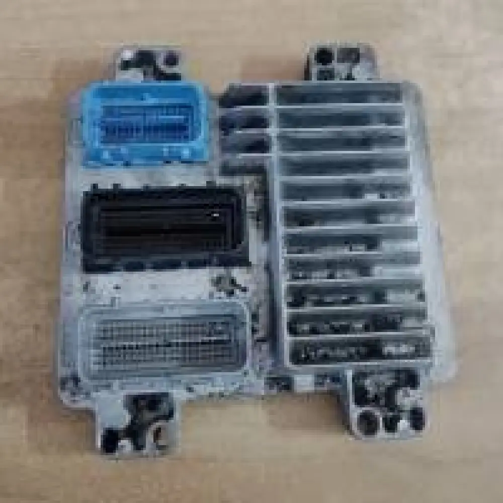 Saturn Aura Calculateur moteur Saturn Aura 12612354