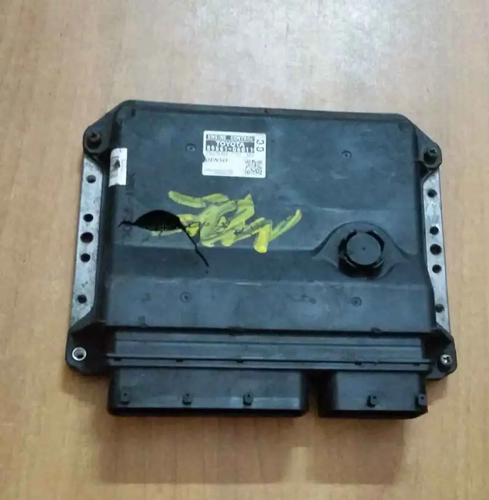 Toyota Camry 2008 2009 2.4L Calculateur moteur Toyota Camry 2008 2009 2.4L 89661-06G11 TN275300-7720 DENSO