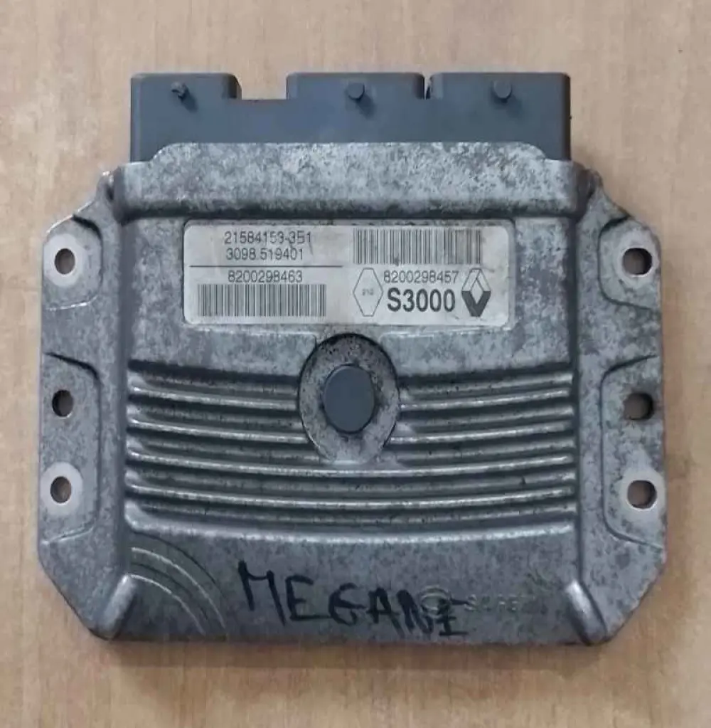 RENAULT MEGANE 1.6L Calculateur moteur RENAULT MEGANE 1.6L; 21584153-3B1;  8200298457; 8200298463; S3000