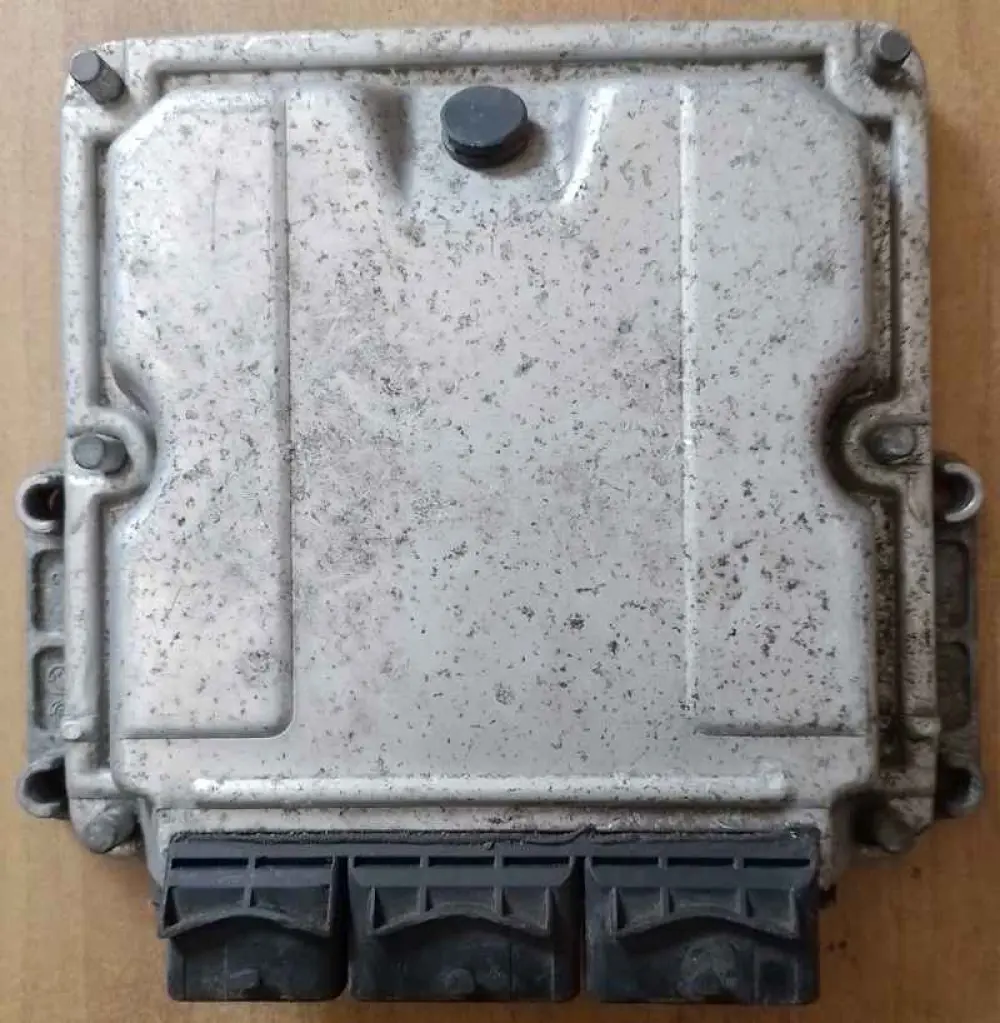RENAULT LUGUNA Calculateur moteur RENAULT LUGUNA; 0 281 010 482; 8200121886;  28SA5028