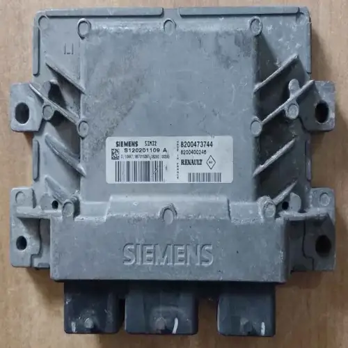 RENAULT CLIO Calculateur moteur RENAULT CLIO; S120201109 A