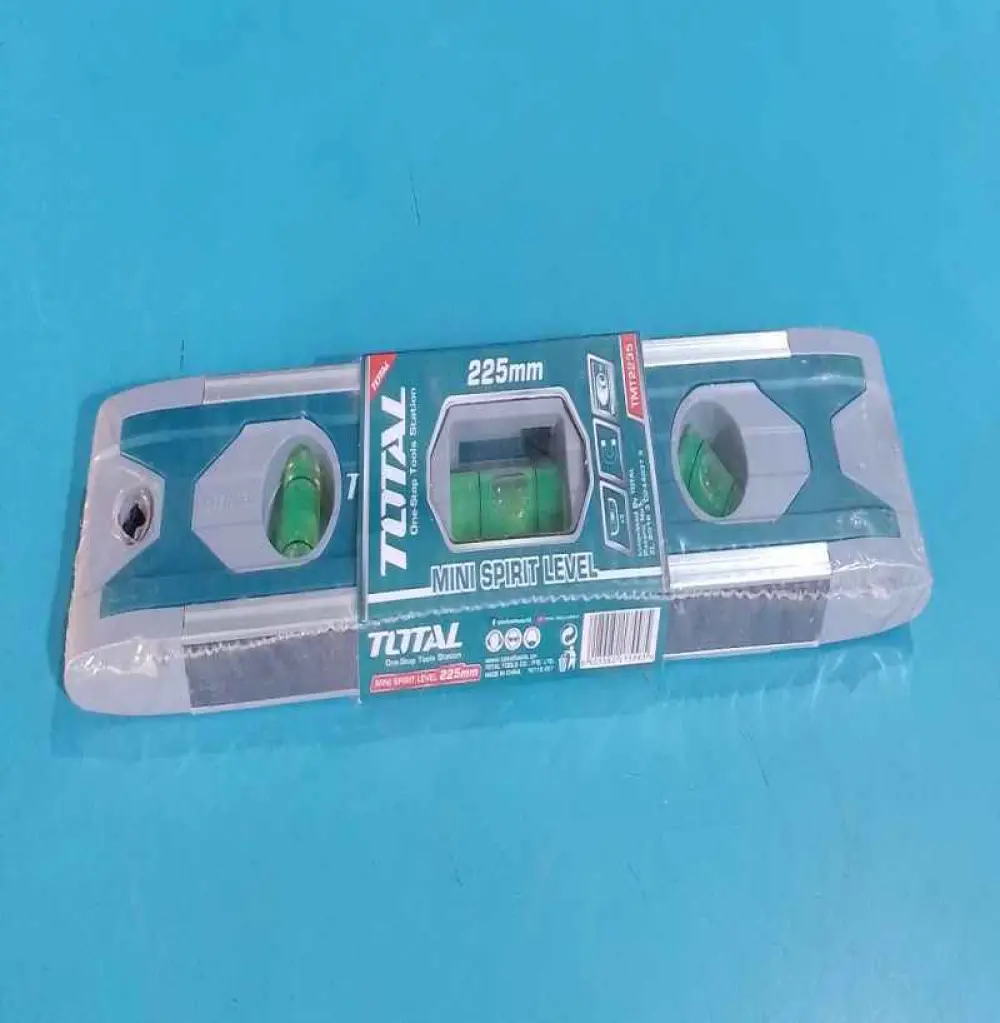 MINI NIVEAU A BULLE TOTAL 225mm  TMT2235