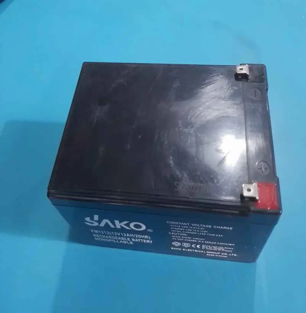 Batterie pour voiture SAKO FM1212 12V-12A 20HR