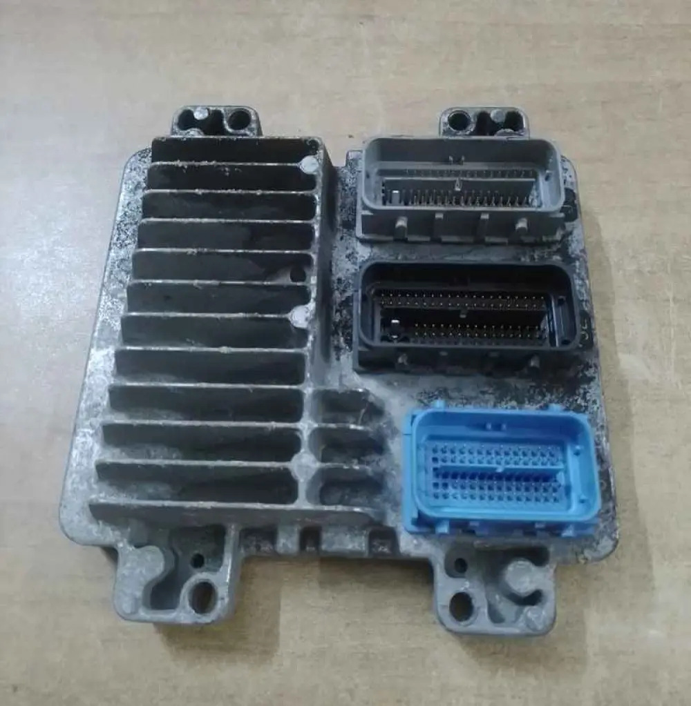 Saturn vue 3.0L 2008 Calculateur moteur Saturn vue 3.0L, 12618587/ 12607096/ 86YRHFM072184HX8/ 7218/ YRHF