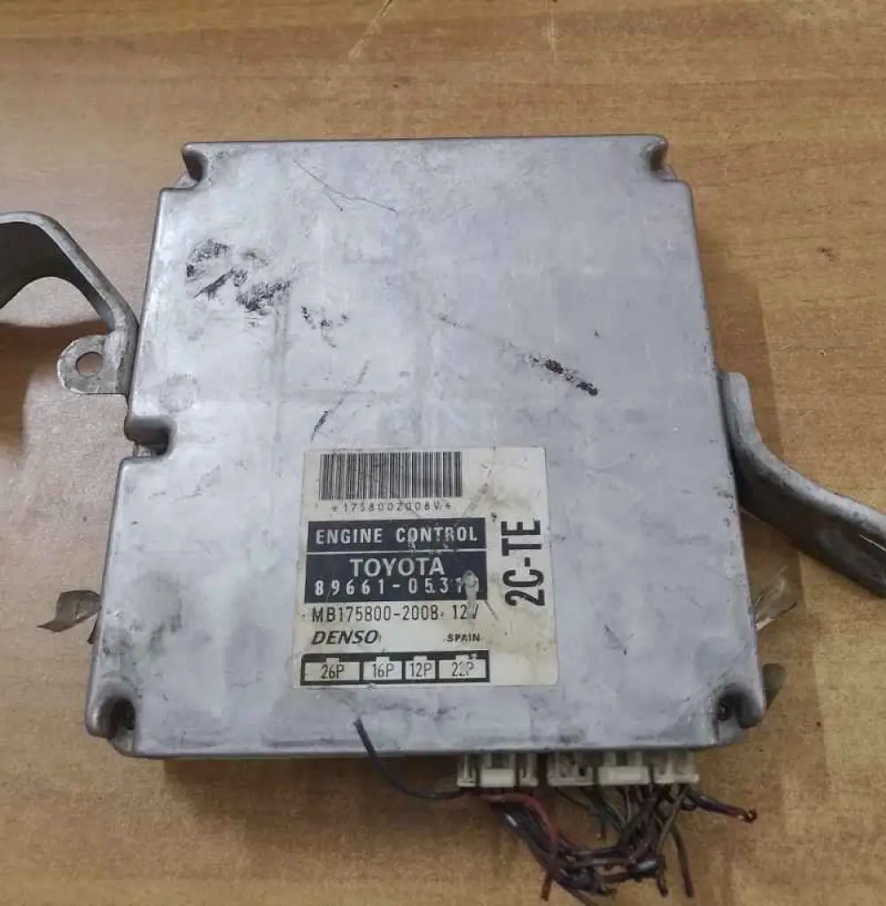 TOYOTA Avensis 2.OL Computer, Engine Control, TOYOTA, 89661-05310,   2.OL