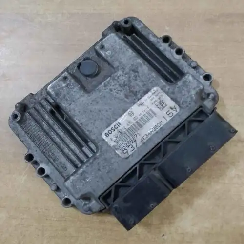 ALFA ROMEO GT 2008, 1.9L Calculateur moteur ALFA ROMEO GT 2008, 1.9L BOSCH