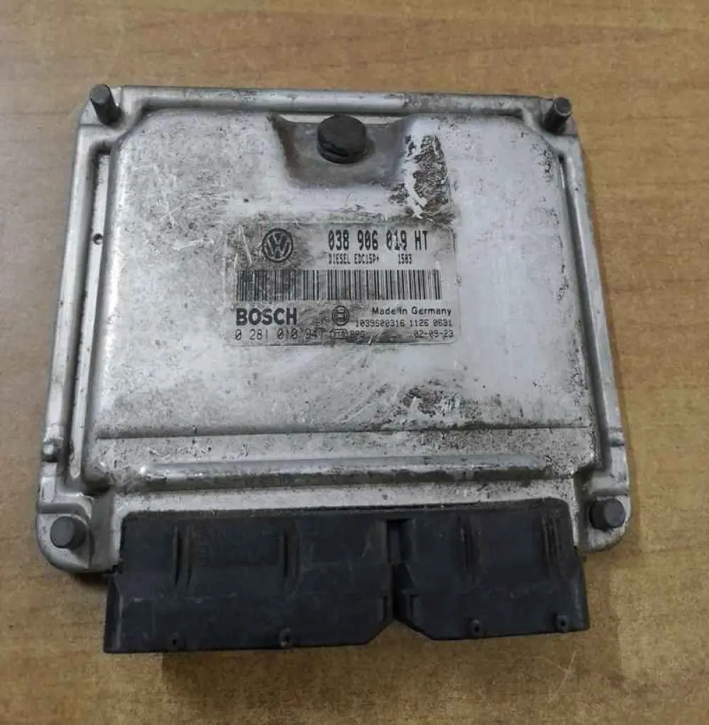 SEAT IBIZA; 1.9TDI 2003 Calculateur moteur SEAT IBIZA; 1.9TDI; 038906019HT/ 0281010947/ 1039S00316 BOSCH 1503