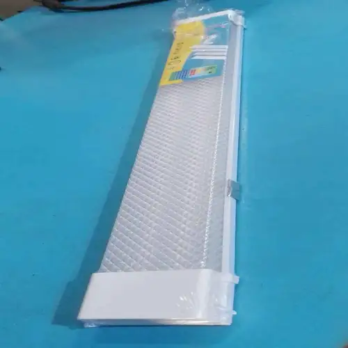 Reglette Led, Lampe à tube de latte led, Plafonnier led T322/ 54 CMG