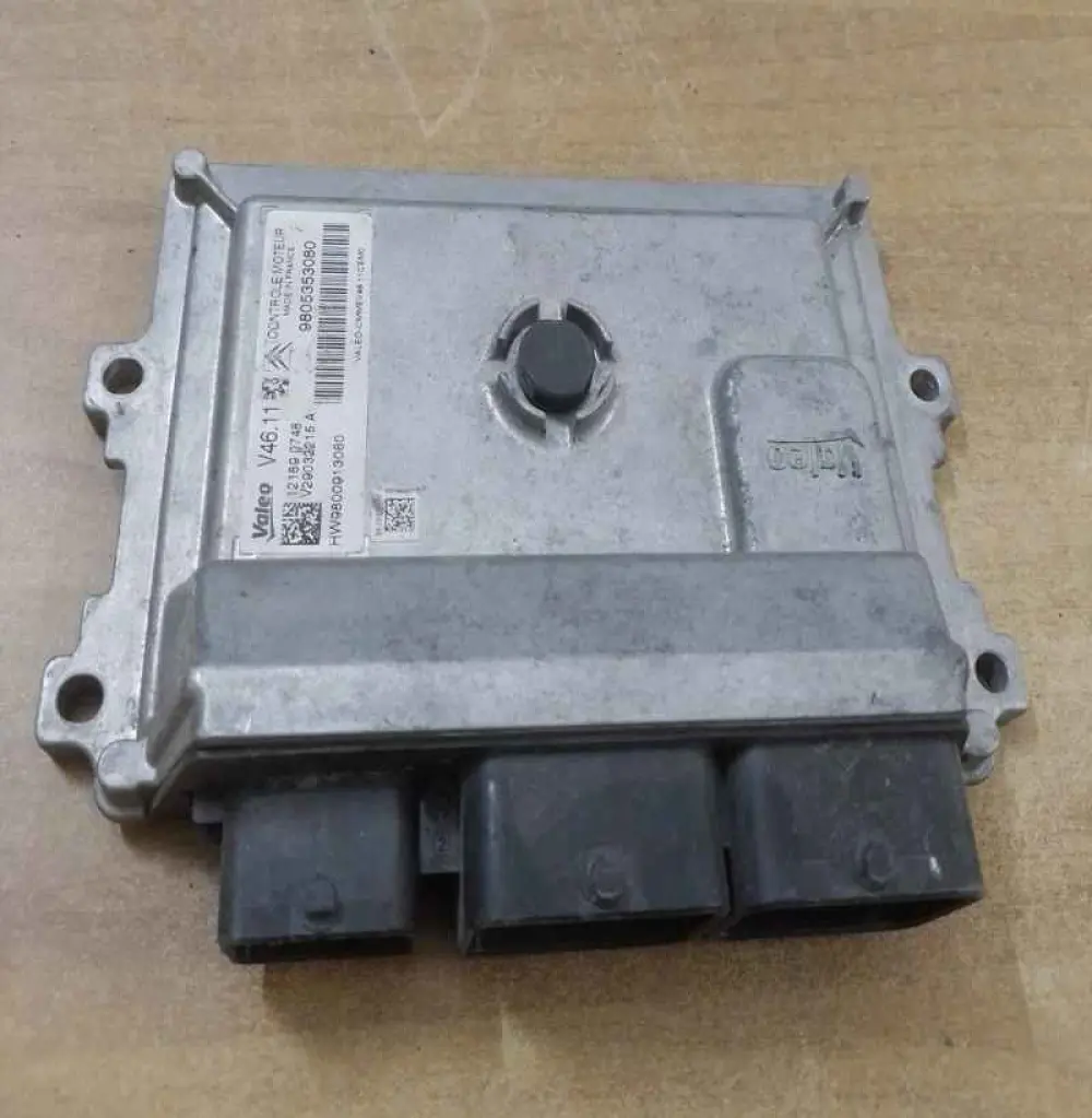 CALCULATEUR MOTEUR CITROEN PEUGEOT 2012-2015  1.2L 121890748 / V29032215A / HZ9800913080 9805353080