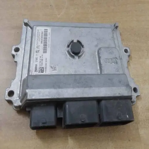 CALCULATEUR MOTEUR CITROEN PEUGEOT 2012-2015  1.2L 121890748 / V29032215A / HZ9800913080 9805353080