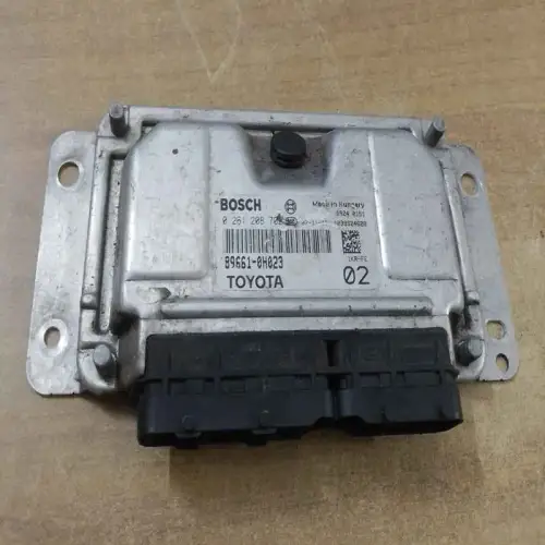 TOYOTA YARIS 1.0L 2005-2008 Calculateur moteur 2005-2008 TOYOTA YARIS 1.0L 0261208702 89661-0H023 1039S24628 1KR-FE BOSCH 02