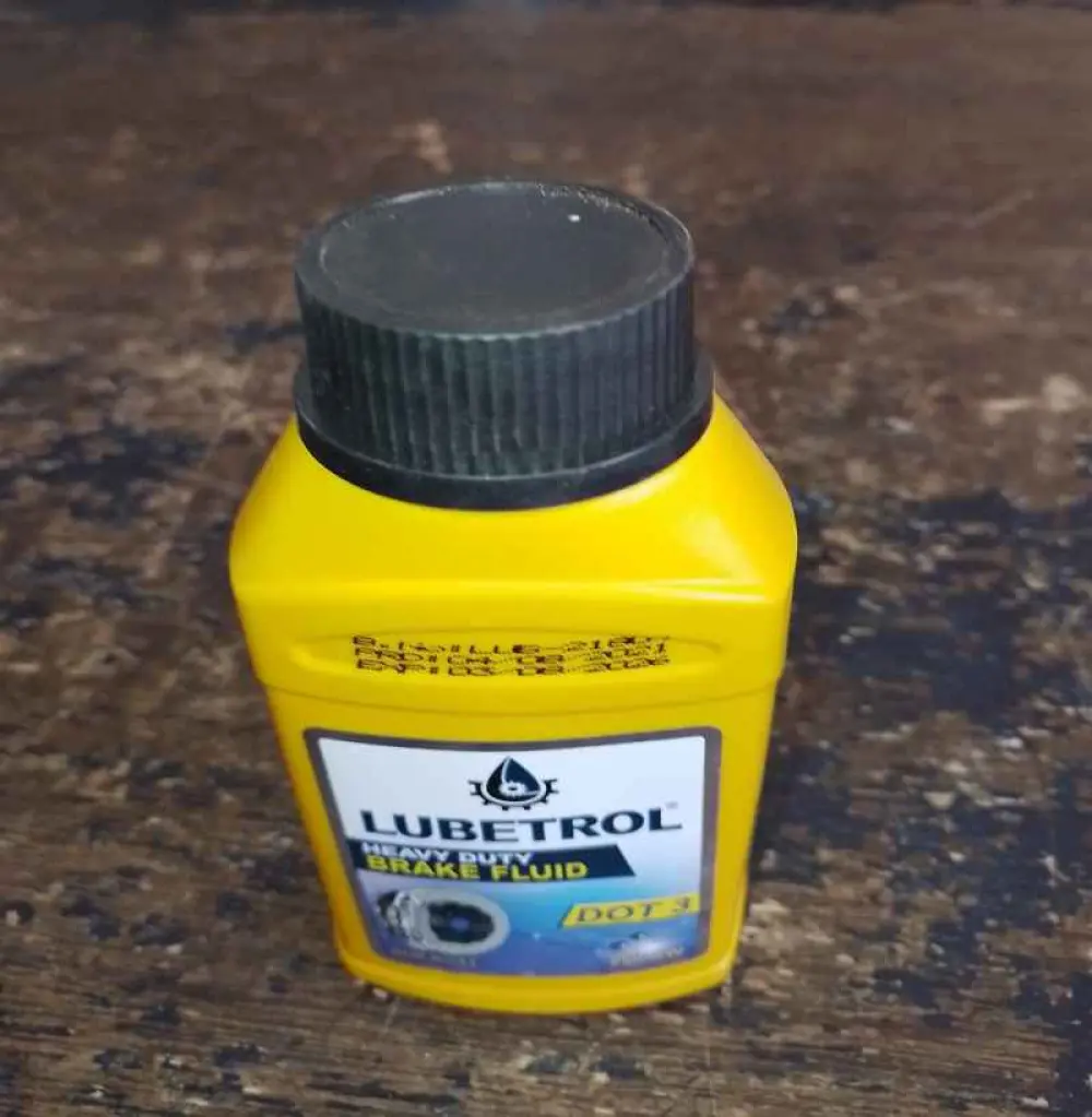Liquide de frein Lubetrol Lubrifiant DOT 3