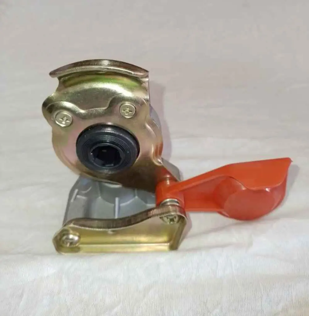 Tete de vanne avec filtre integre cote valve de couplage Femelle TKL 48014AA