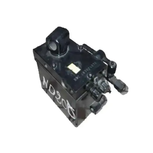 (APD) Cric Pompe hydraulique de suspension de la cabine DFT Renault Truck DSA 8085-026, (ND20D)
