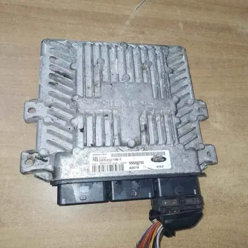 LAND ROVER 2.7TD 2007-2008 Calculateur moteur 2007-2008 LAND ROVER 2.7TD ECM ECU 5WS40278B-T/ NNN500750/ SID204/ A0079