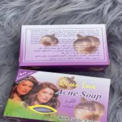 QUEEN LOVE Savon contre l’acné à l’extrait d’ail