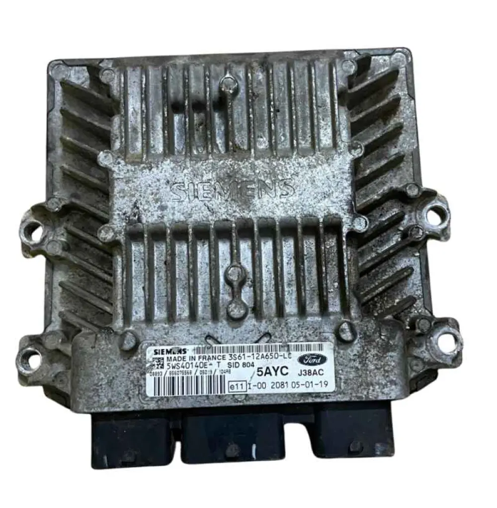 FORD FIESTA 1.4L / 5WS40140E / 5AYC Calculateur moteur 