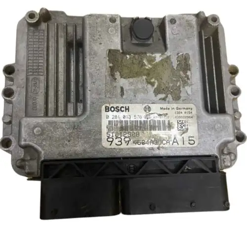 ALFA ROMEO 159 1.9 JTD BOSCH 0 281 013 576, 0281013576, 51822365 Calculateur Moteur 