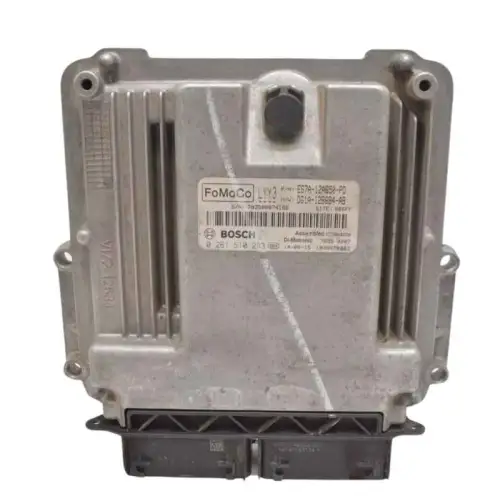 Ford Fusion 2.0L 2014 Module de commande du moteur Ford Fusion 2.0L 2014 LYY3
