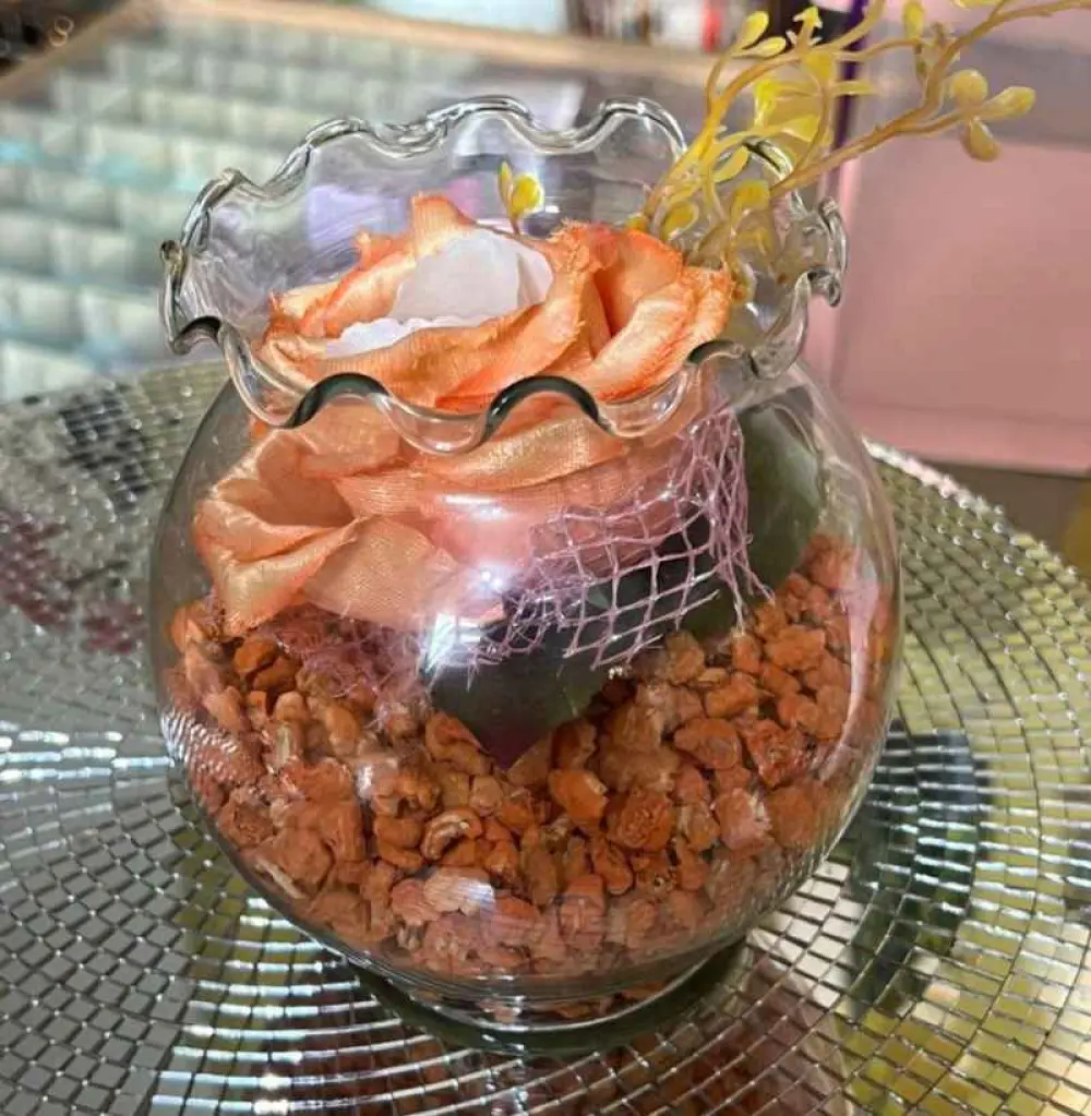 Elégance Florale en Verre