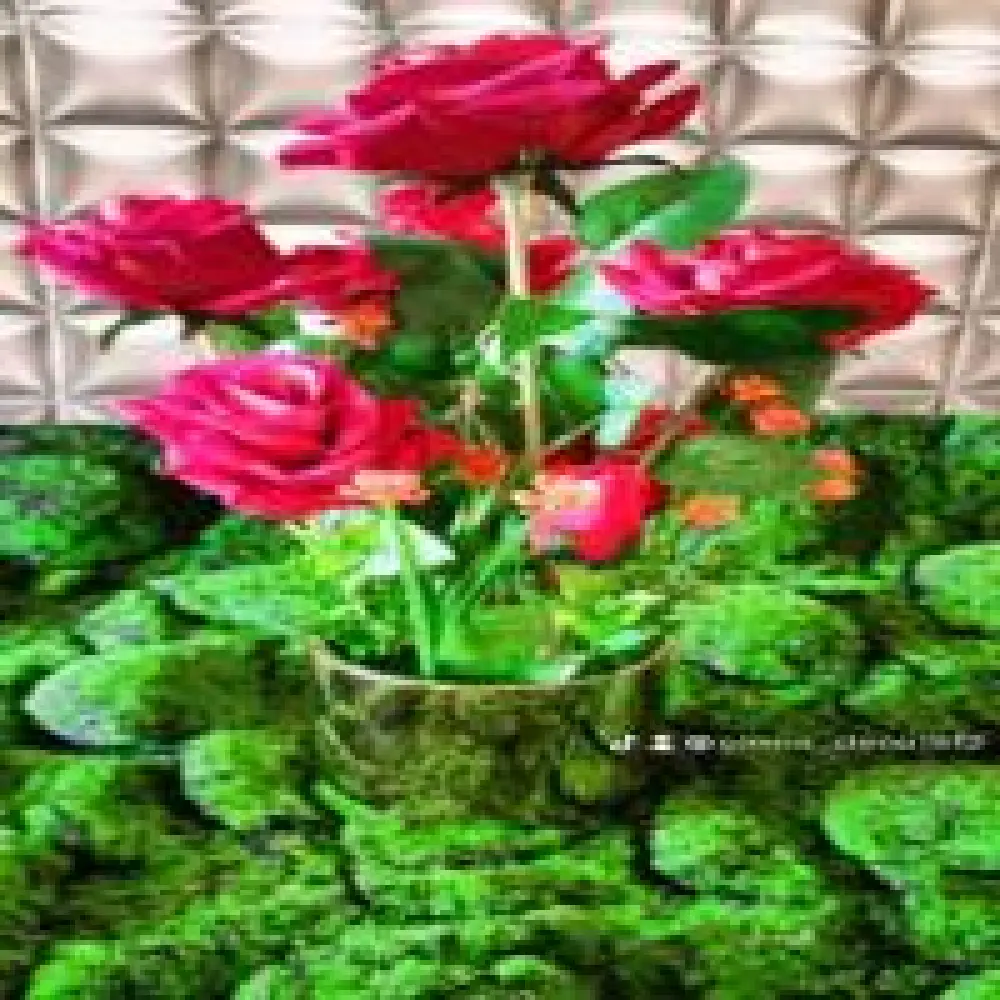 Bouquet de fleurs coupées, Fleurs artificielles avec vase