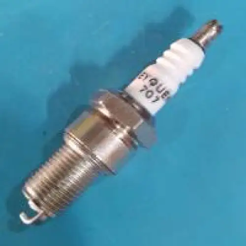 Bougie d’allumage pour moteur de véhicule 22