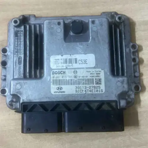 0281013584 CALCULATEUR MOTEUR  HYUNDAI 39113-27825, 39116-27825 C53E 8604 0008, Année 2007