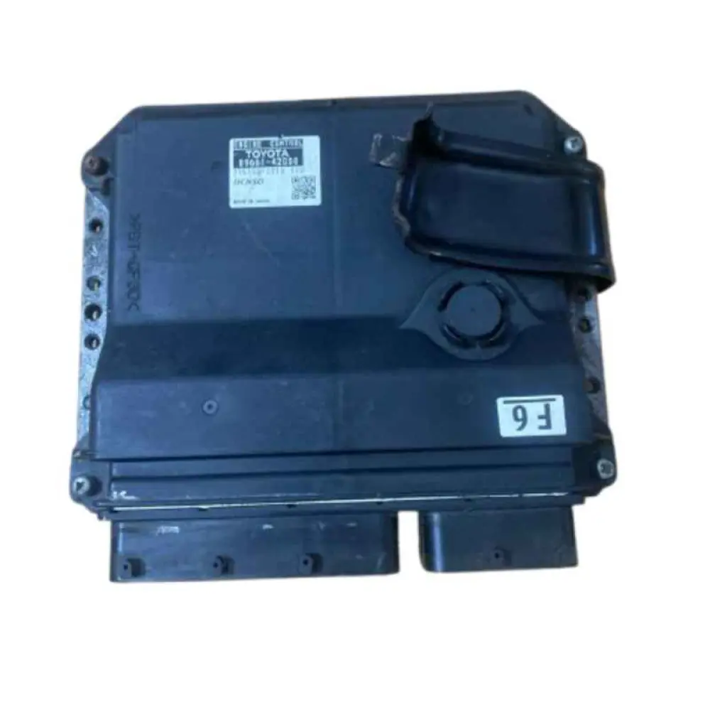 MODULE COMMANDE MOTEUR 2007-2009 TOYOTA RAV4 3.4L ECM ECU  PCM DENSO 89661-42G00 / 275300-2710 / F6