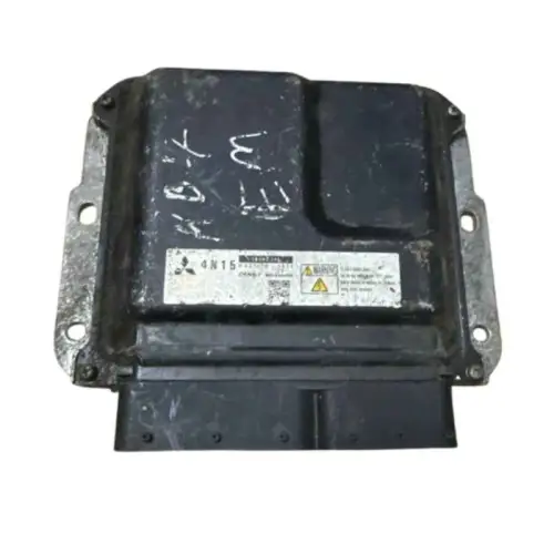 MITSUBISHI TRITON 2015 - 2018 MQ - 2.4 Diesel. 4N15 1860C395 // MA275700-5834  DENSO, Calculateur moteur