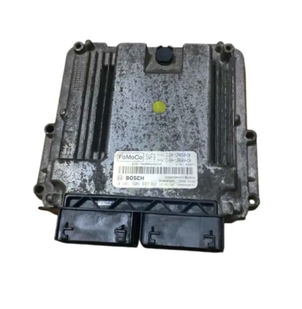 Calculateur moteurFord Escape 2015-2016 0 261 S08 937  O261S08937  DJ5A-12A650-GK /  CV6A-12B684-CA Calculateur moteur
