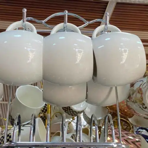 Ensemble de 6 Tasses en Céramique Blanche +support. 6PCS