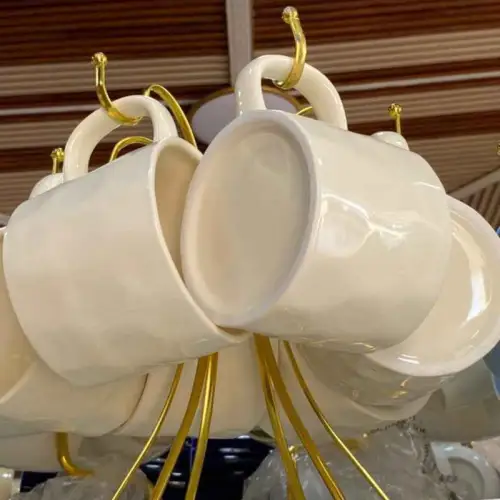 Ensemble de 6 Tasses en céramique blanche avec poignées + Support. 6PCS
