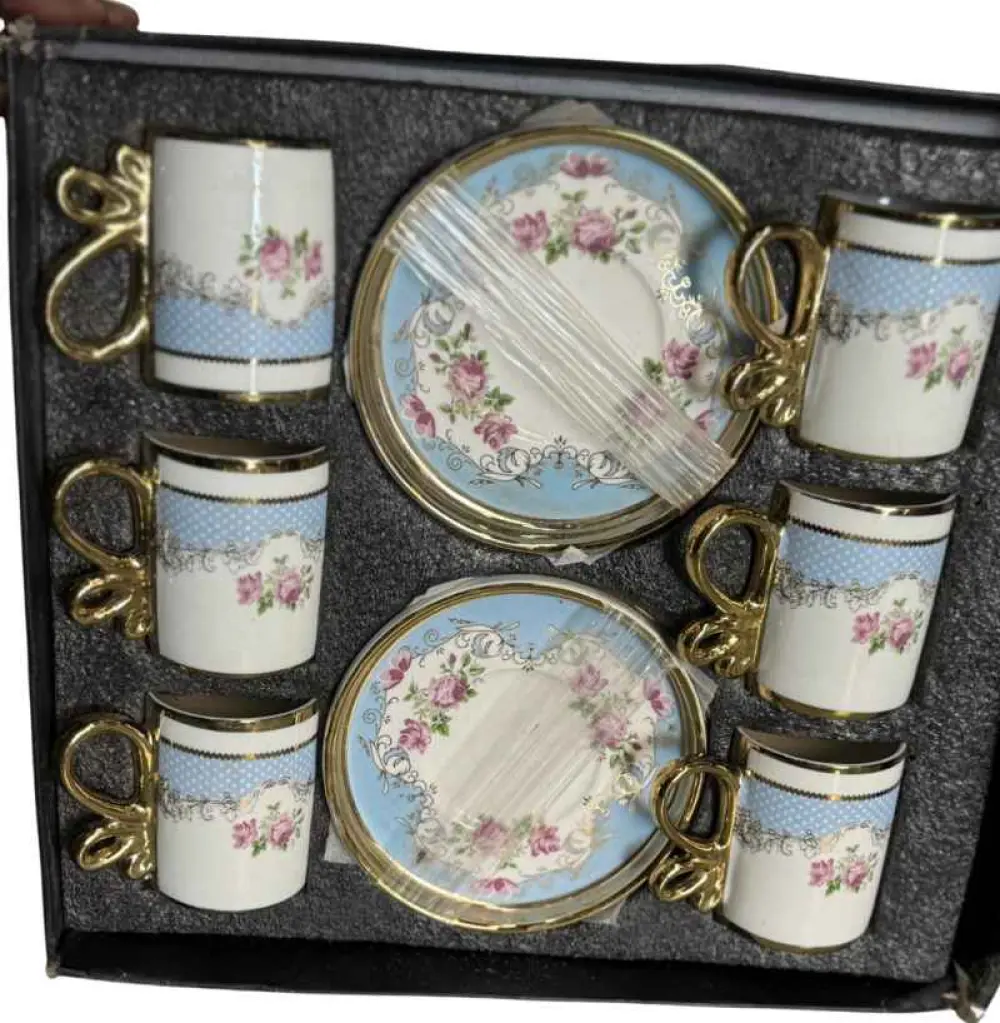 Ensemble de 6 tasses et sous tasses, Service décoratif