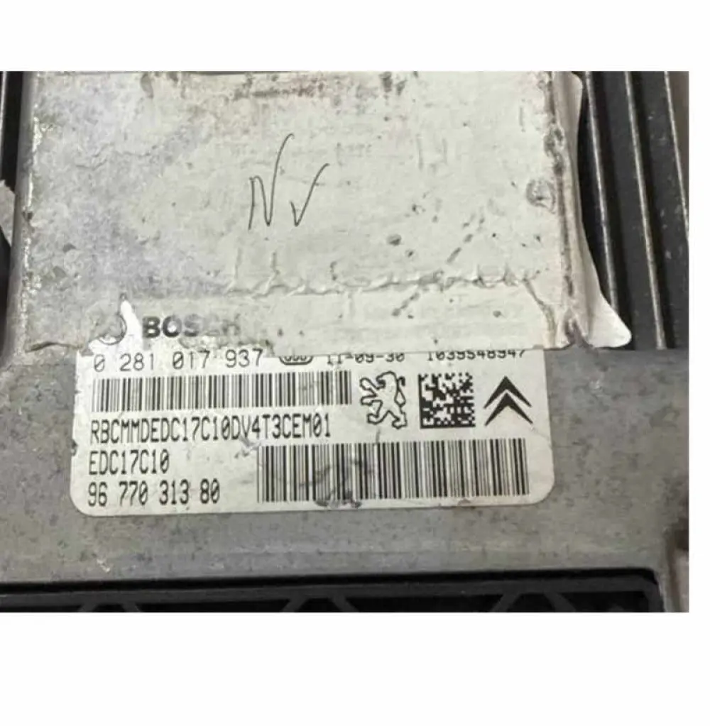 CALCULATEUR MOTEUR PEUGEOT 206 1.6 HDI BOSCH 0 281 017 937, 0281017937, 96 770 313 80, 9677031380, EDC17C10 - PLUG&PLAY