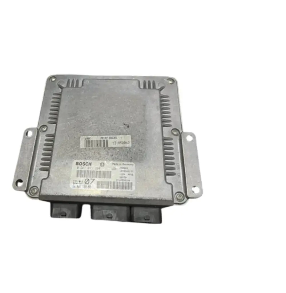 CITROEN C5 2.0 HDI BOSCH 0 281 011 394, 0281011394, 96 521 844 80, 9652184480 CALCULATEUR MOTEUR 
