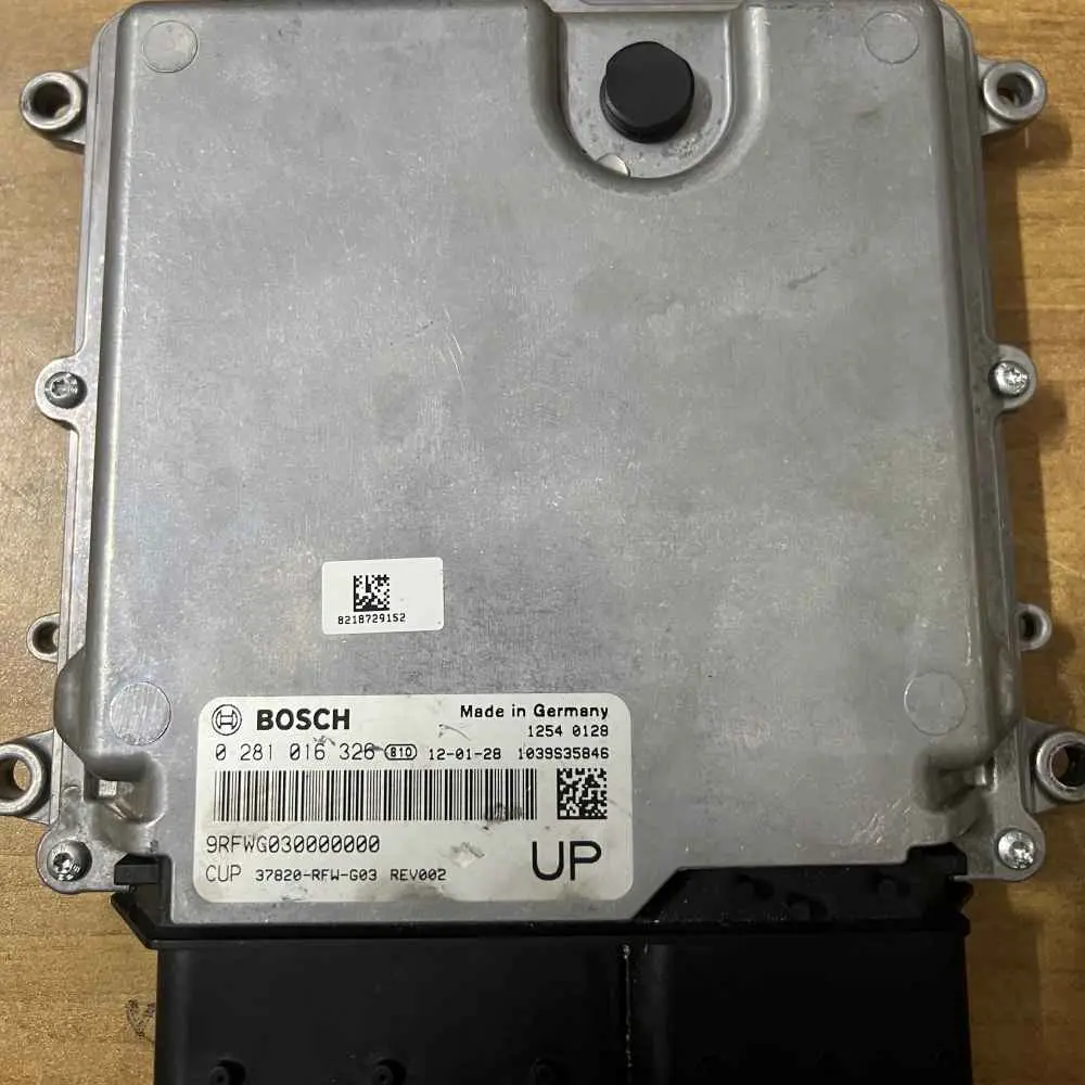 CALCULATEUR MOTEUR HONDA BOSCH Année 2010, 0281016326, 0 281 016 326, 1039S35846