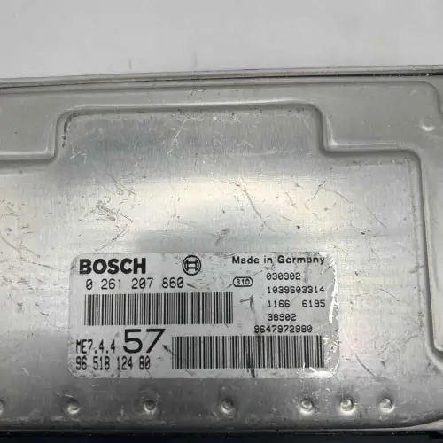 Citroën C3 1.6 16V 2003-2008 calculateur moteur ECU Bosch ME7.4.4 0261207860 0 261 207 860 9650347880 9647972980 unité de contrôle moteur essence OEM