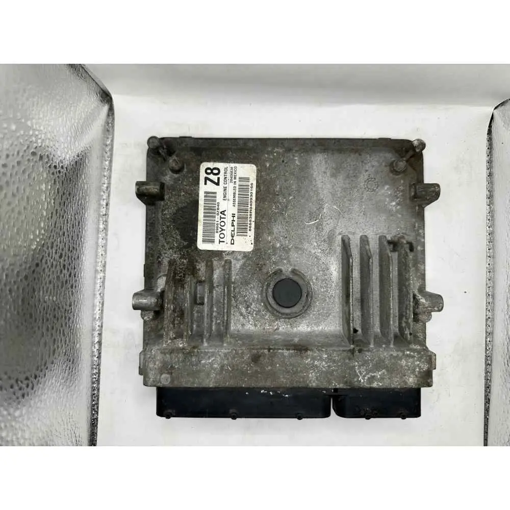 Toyota Corolla 1.8L 2014-2015 calculateur moteur ECU ECM PCM Denso 89661-0ZB40 896610ZB40 Z8 unité de commande moteur essence OEM